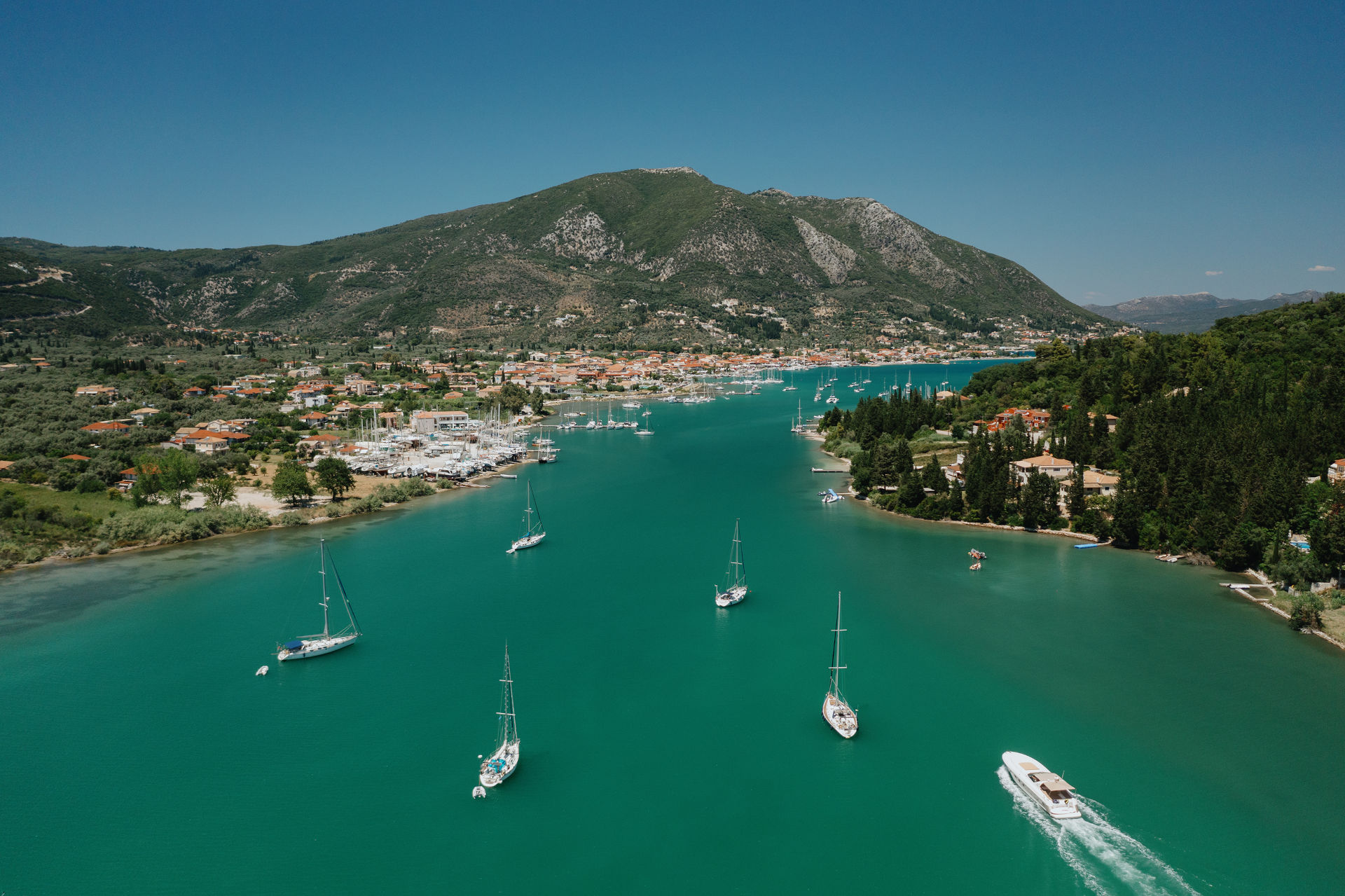 Best Sailing Routes in Greece 2026 | Ionian, Cyclades &amp; More