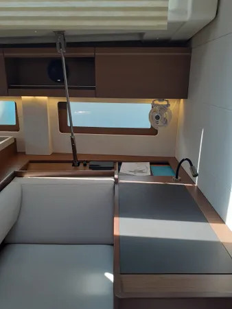 Ενοικίαση Oceanis 51.1 · TSUKI · από Λαύριο, Ολυμπιακή Μαρίνα Image oceanis511_pic3