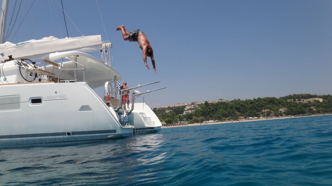 Charter Lagoon 400 S2 · EXCELLENT · from Ormos Panagias, Port Image resize12