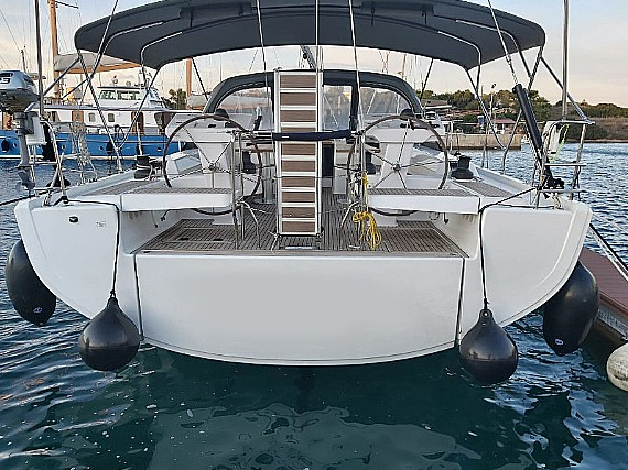 Charter Hanse 548  · ELLORA · from Lavrio, Olympic Marine Image deck