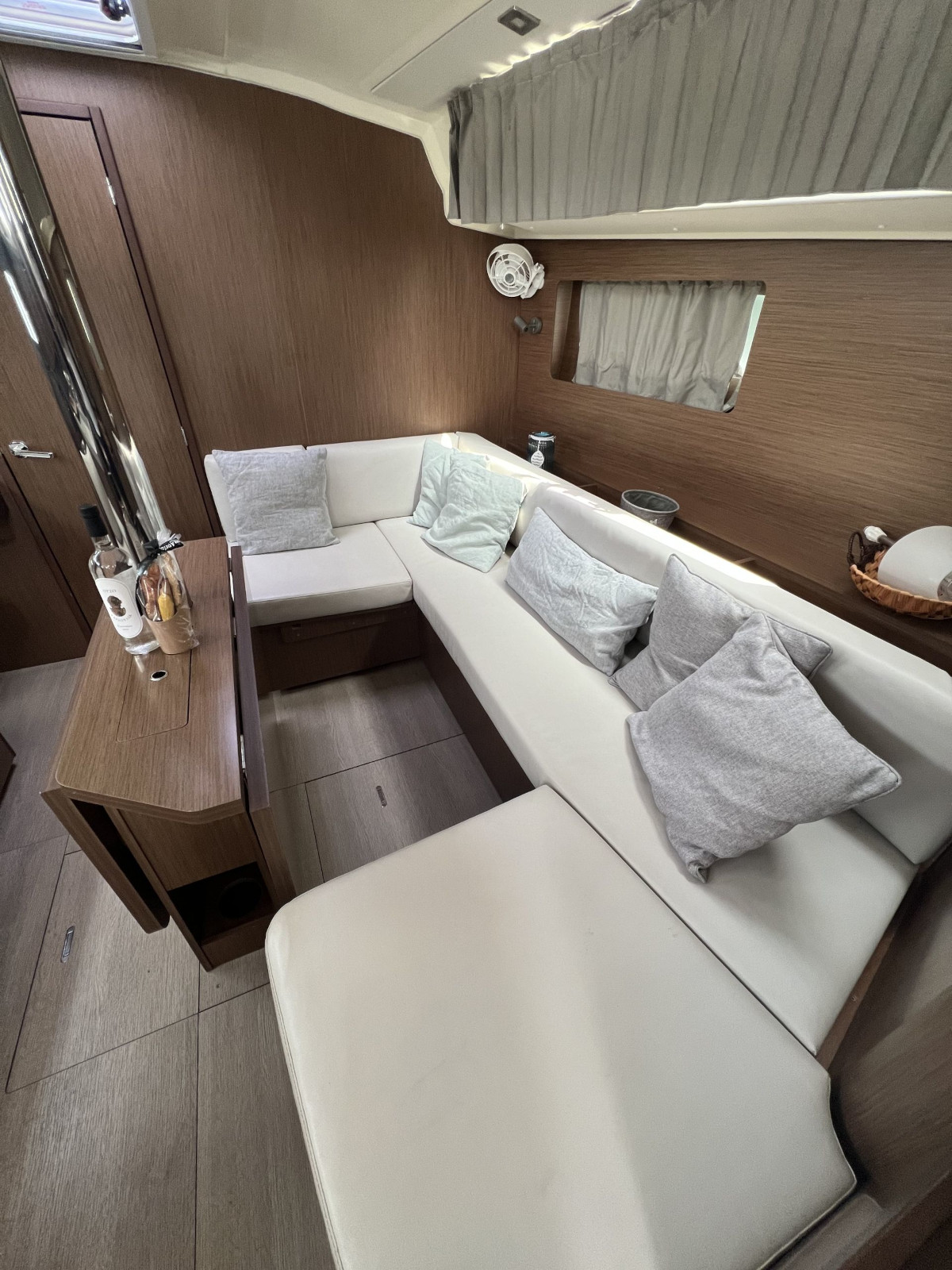 Ενοικίαση Oceanis 41.1 · SALT SHAKER  · από Κως, Μαρίνα Image pic_5