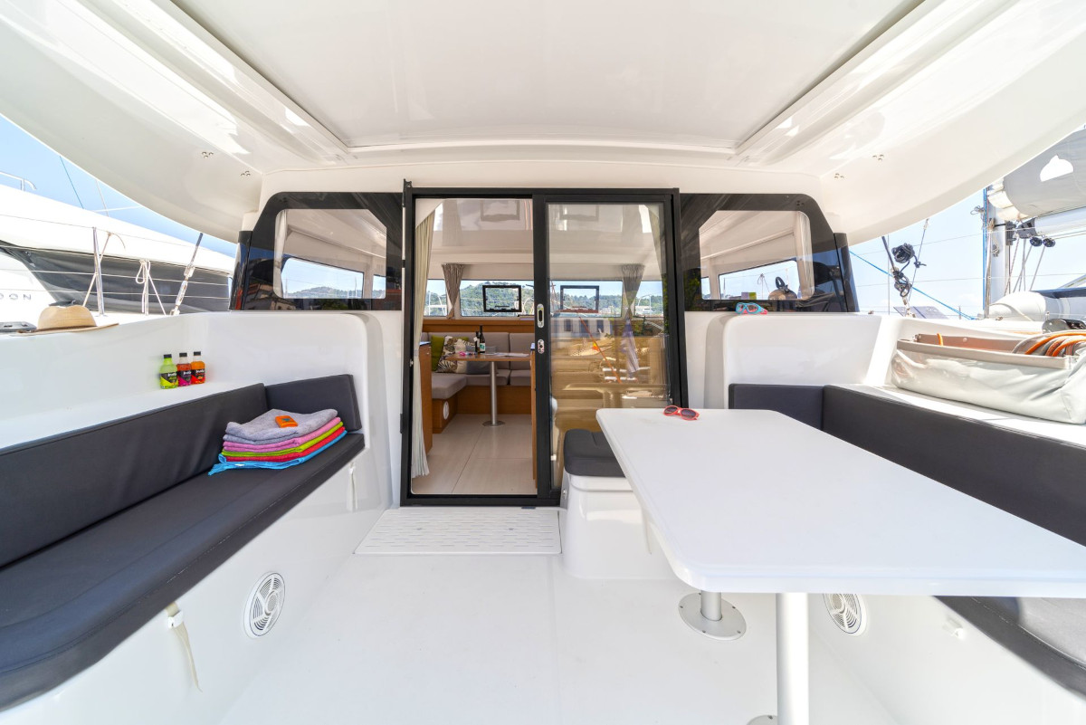 Ενοικίαση Excess 11 · ONE DANCE  · από Greece Image pic_5