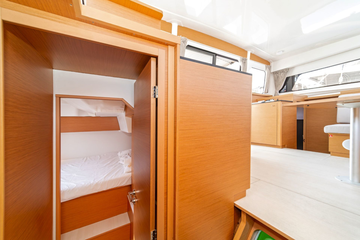 Ενοικίαση Excess 11 · ONE DANCE  · από Greece Image pic_8