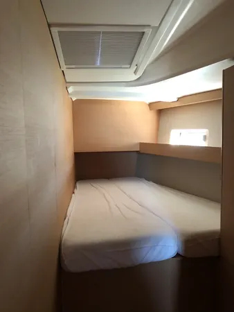 Ενοικίαση Sun Odyssey 490 · CALMA · από Αθήνα, Άλιμος Μαρίνα Image pic_8