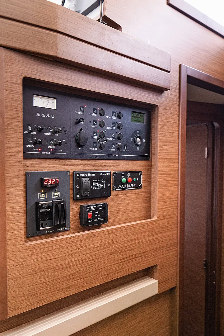 Ενοικίαση Lagoon 42 · ANEMI · από Αθήνα, Άλιμος Μαρίνα Image pic_5