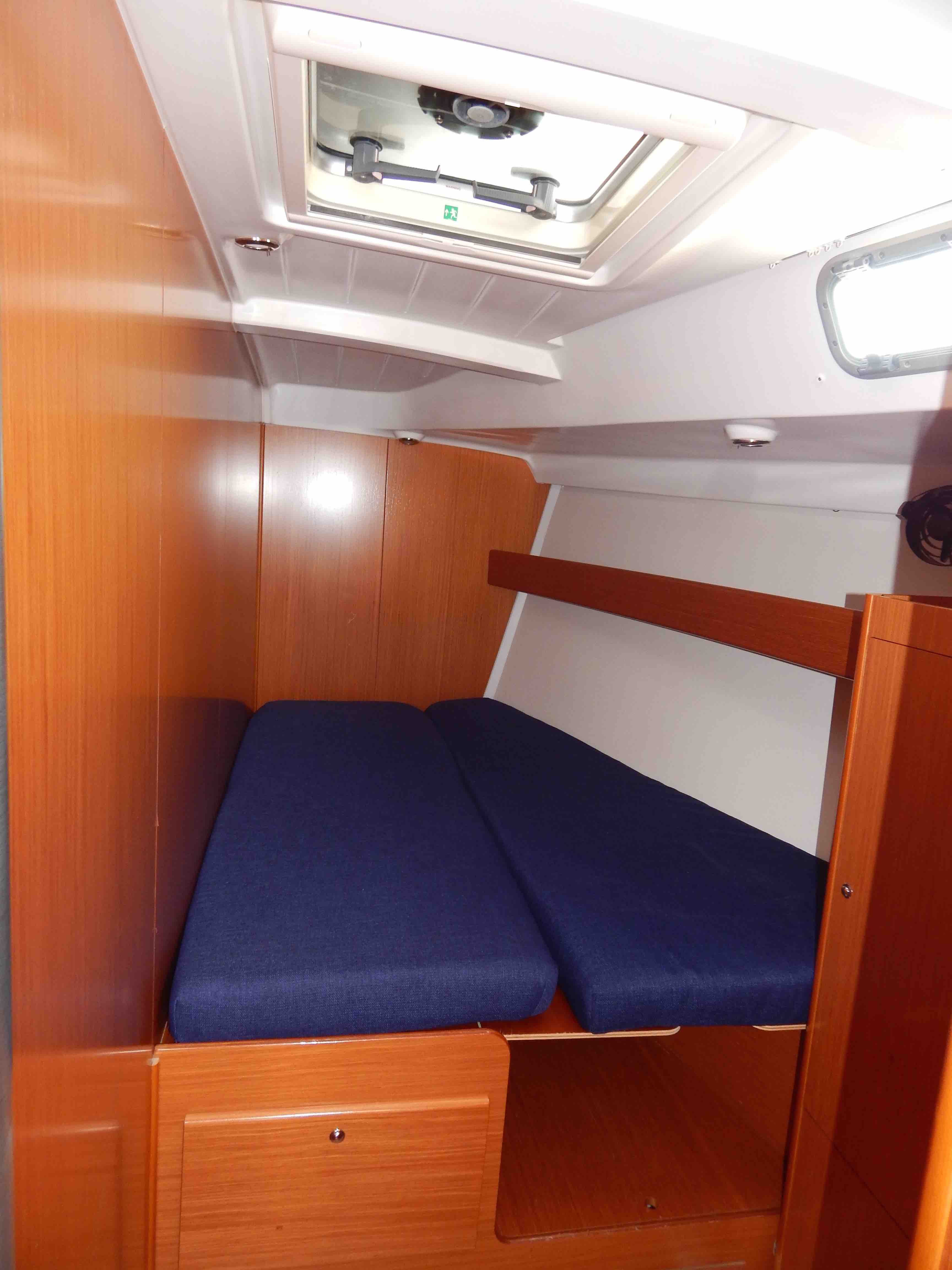 Ενοικίαση Cyclades 50.5 · COMFORT  · από Πειραιάς, D-Marin Μαρίνα Ζέας Image pic_9