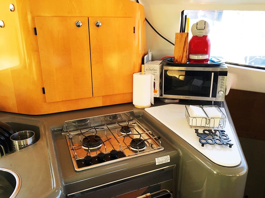 Charter Lavezzi 40  · VICTORIA  · from Porto Carras, Marina Image pic_10