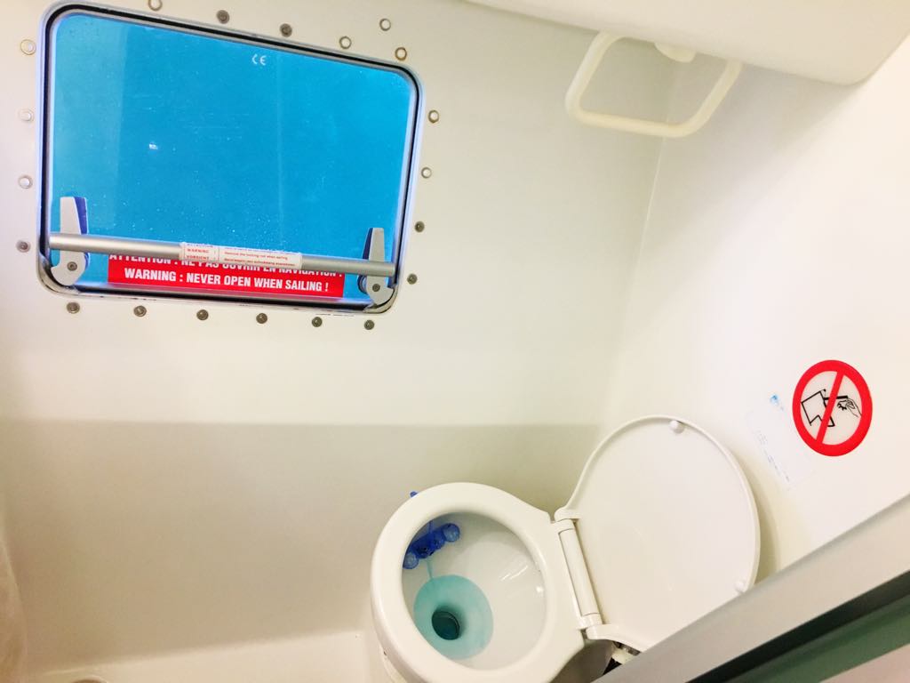 Charter Lavezzi 40  · VICTORIA  · from Porto Carras, Marina Image pic_13