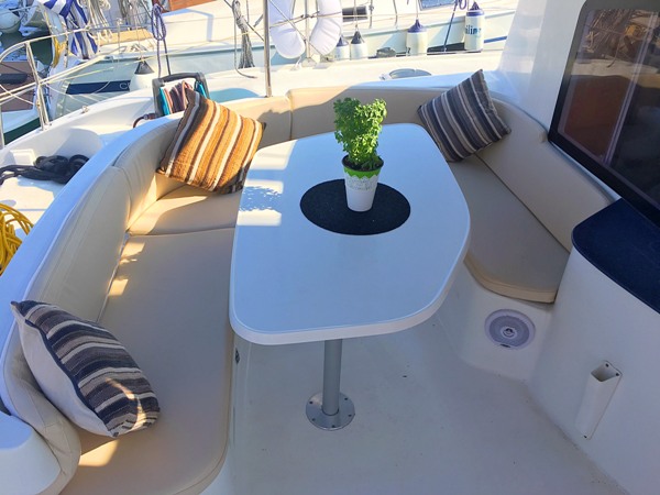 Charter Lavezzi 40  · VICTORIA  · from Porto Carras, Marina Image pic_7