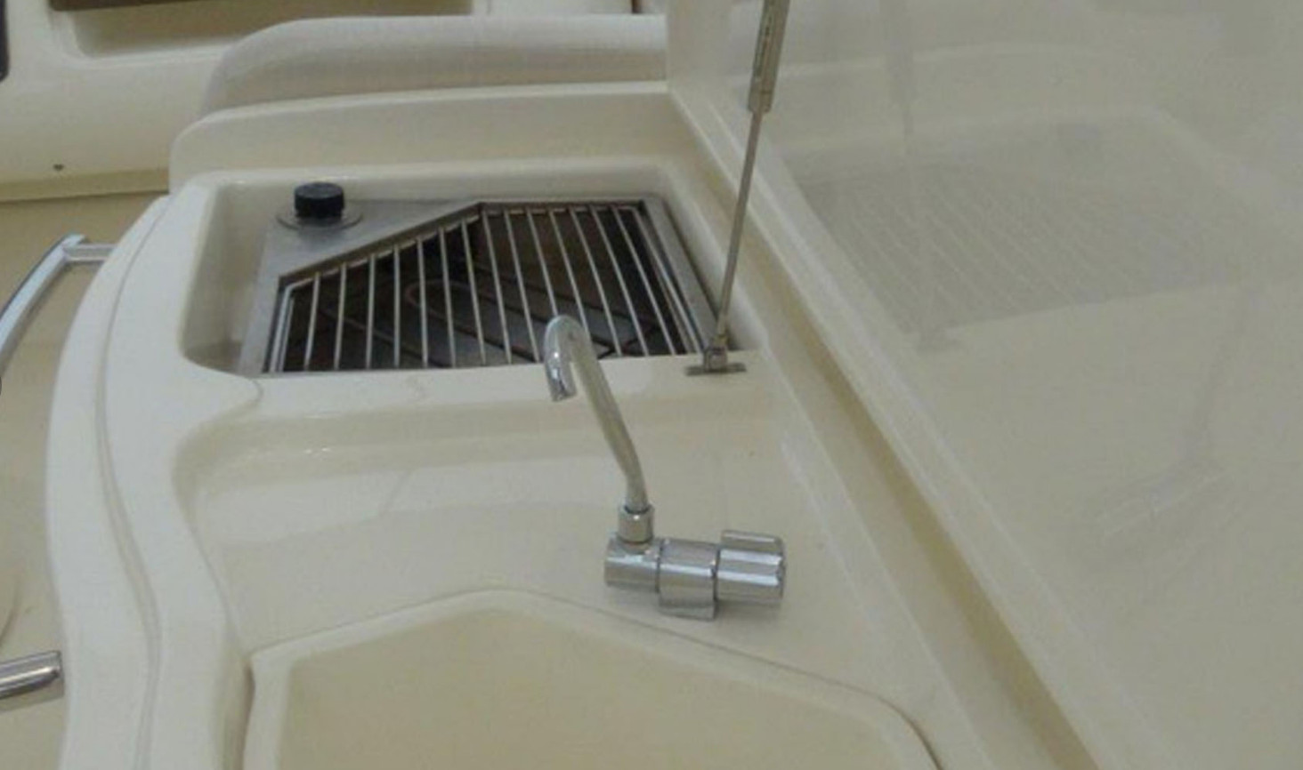 Azimut 58  Charter in Greece  Image pic_9