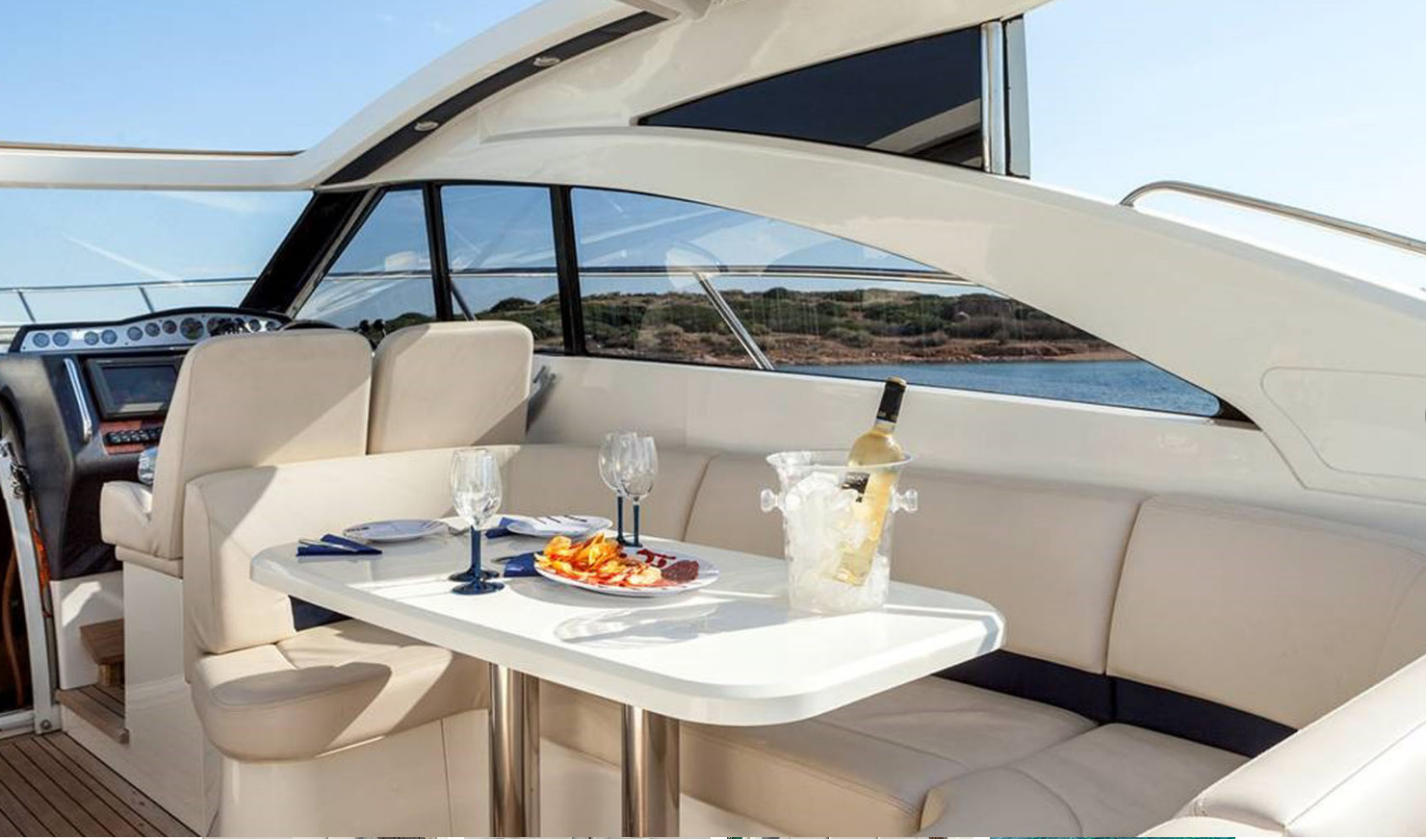 Princess 47   Charter in Greece  Image pic_9