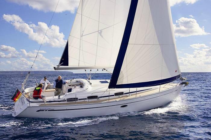 Bavaria 37 Cruiser  Ενοικίαση στην Ελλάδα  Image deck